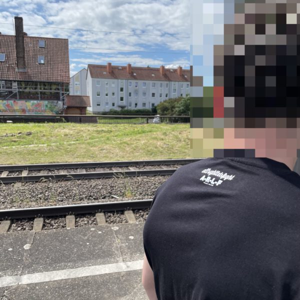 T-Shirt - Weekend Casual V2